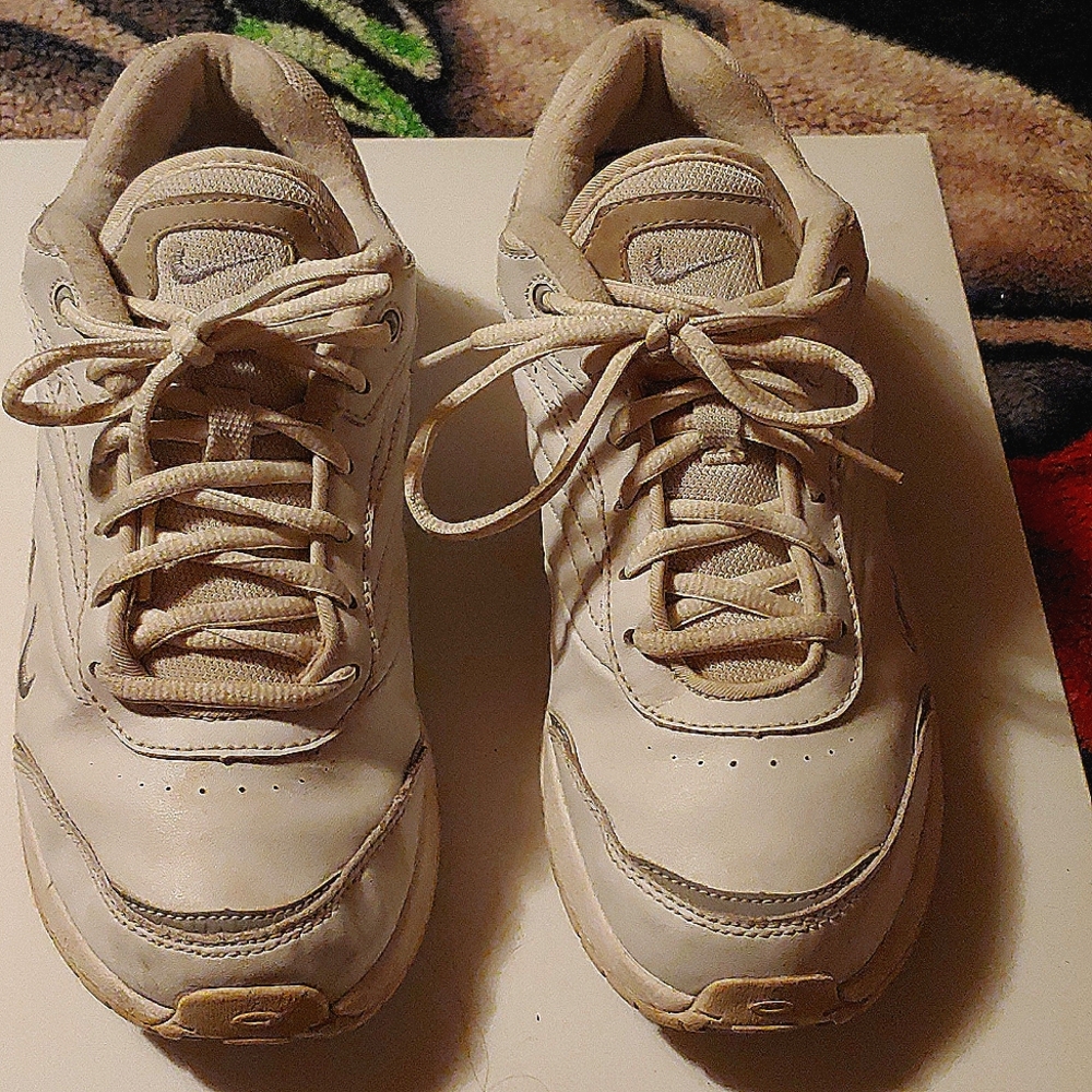 Women's Nike AirWalks